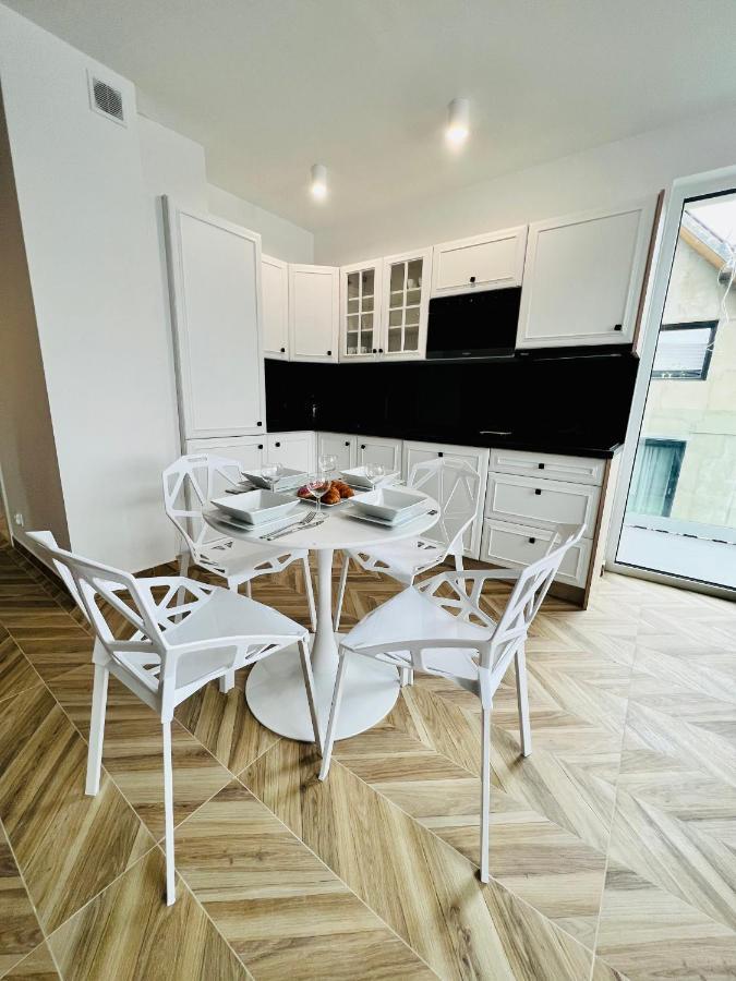 Sunbaltic Premium Ustka, II Poziomy, Przy Lesie, Dwa Balkony, Klimatyzacja, Parking Appartement Buitenkant foto